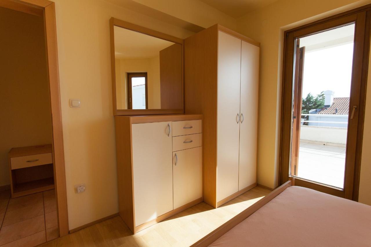 Apartman Vjekoslav Krk Town Εξωτερικό φωτογραφία