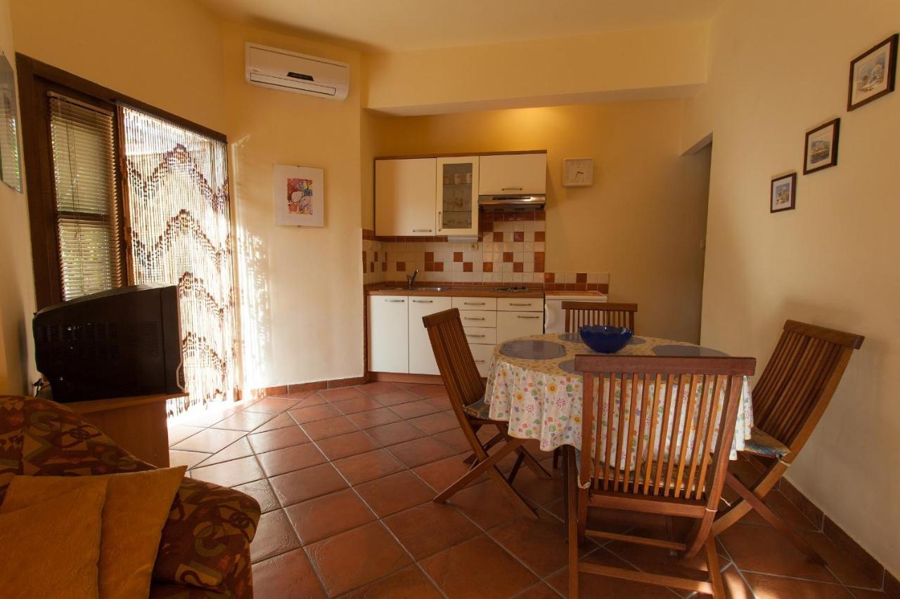 Apartman Vjekoslav Krk Town Εξωτερικό φωτογραφία