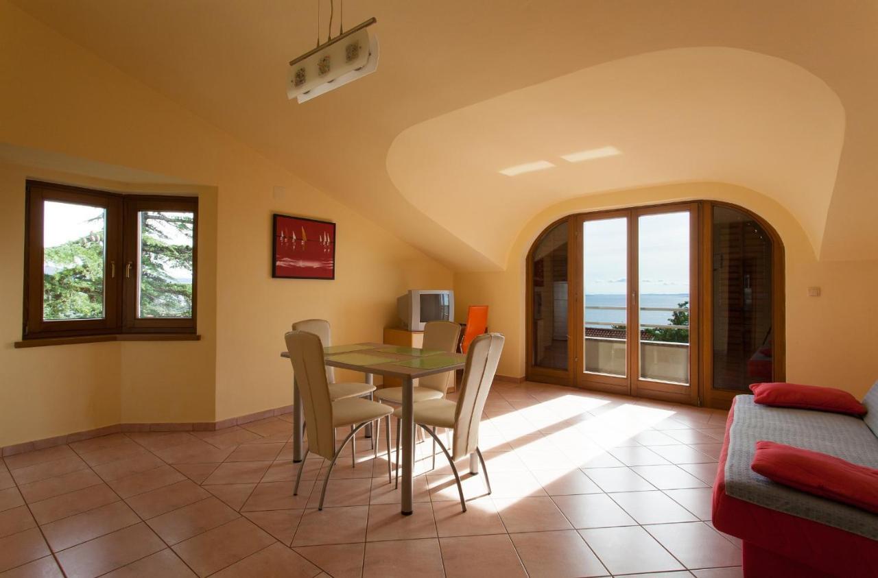 Apartman Vjekoslav Krk Town Εξωτερικό φωτογραφία