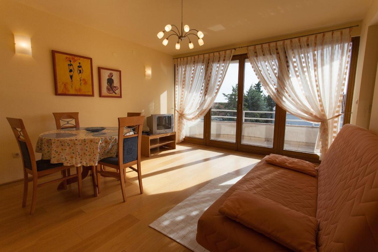 Apartman Vjekoslav Krk Town Εξωτερικό φωτογραφία