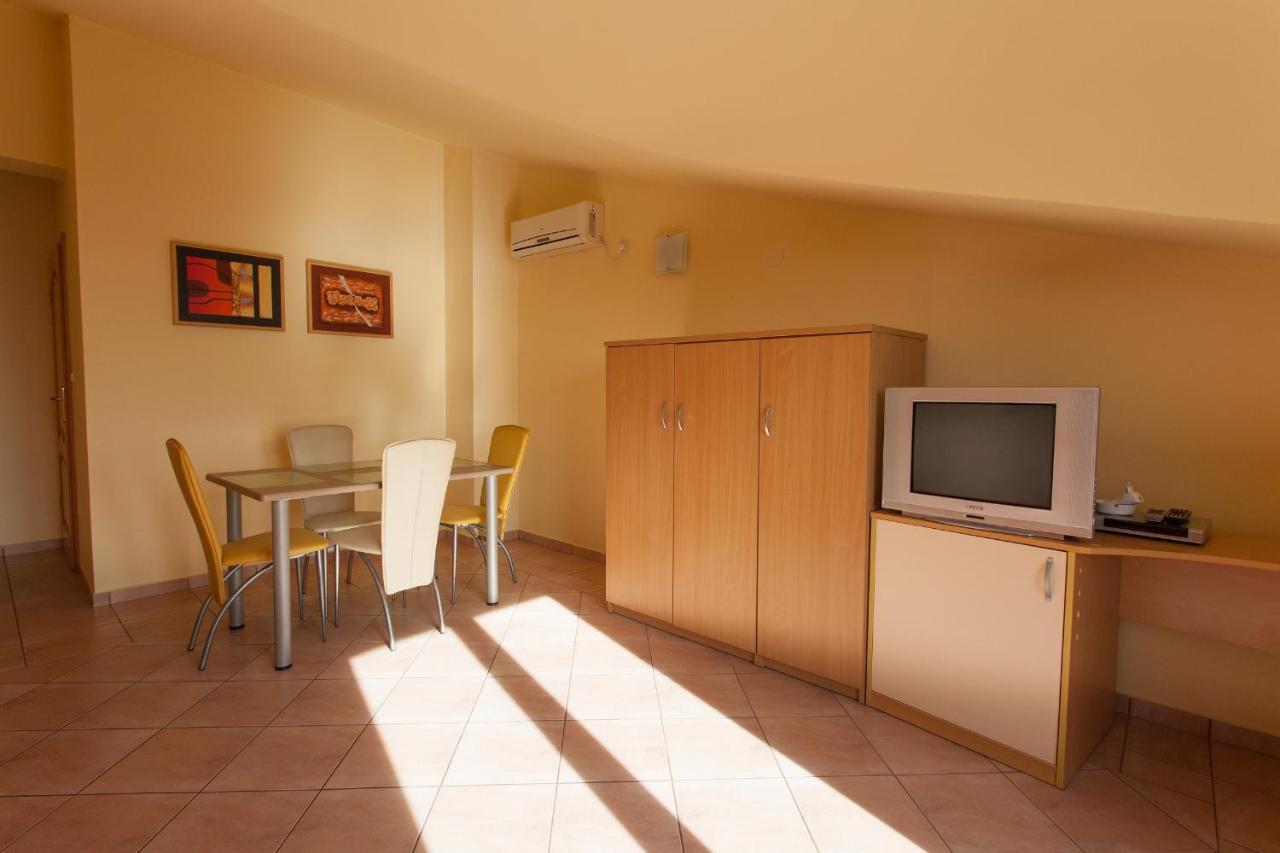 Apartman Vjekoslav Krk Town Εξωτερικό φωτογραφία